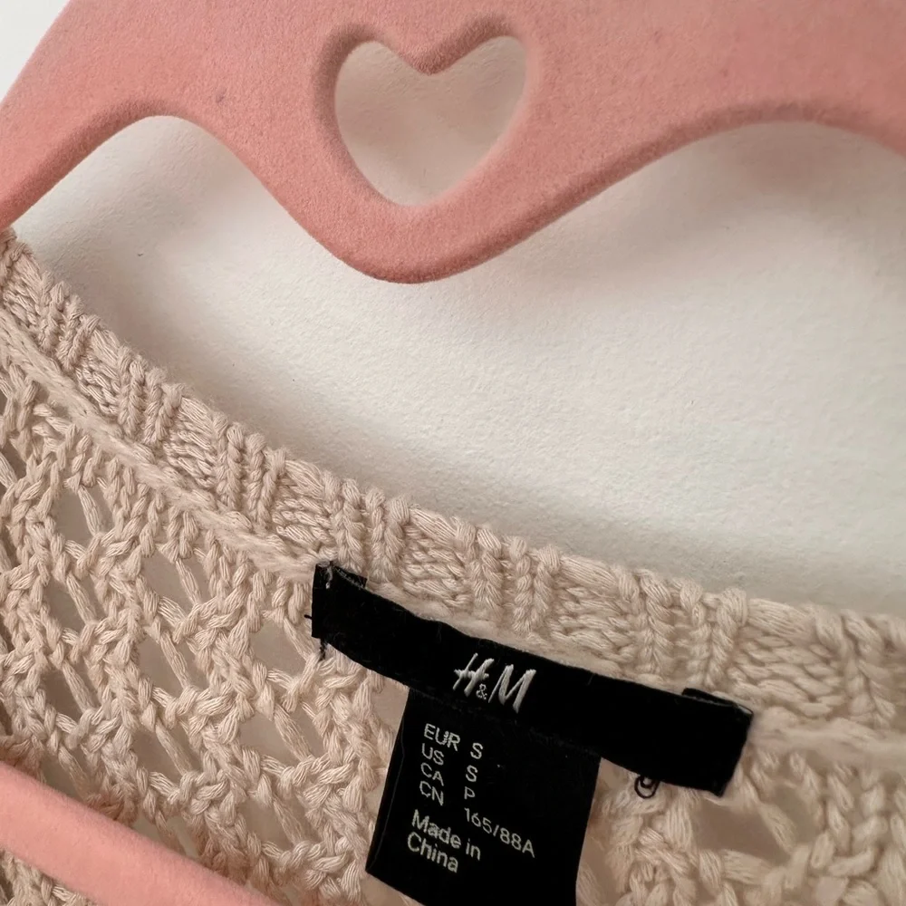 H&M Beige Open Knit V-Neck Sweater - Picture 3 of 5